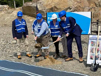 Provincial Minister of Long-Term Care Paul Calandra initiated the ceremonies, joined by MP Scott Aitchison, Graydon The MPP, District Municipality of Muskoka Chair Jeff Lehman and Town of Huntsville, Muskoka, Ontario Mayor Nancy Alcock breaking ground.
